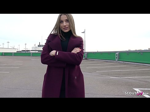 ❤️ O SCOUT ALEMÁN É UN SOÑO QUE TOCA STEELE, UN APARCAMENTO E SEXY POR DINERO ❤❌ Vídeo de puta en % gl.fuckmymac.ru % ❌❤