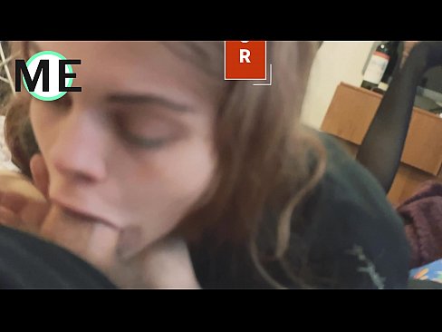 ❤️ Palo de garganta, pantalóns rasgados e tacóns rasgados agradable de coñecer ❤❌ Vídeo de puta en % gl.fuckmymac.ru % ❌❤